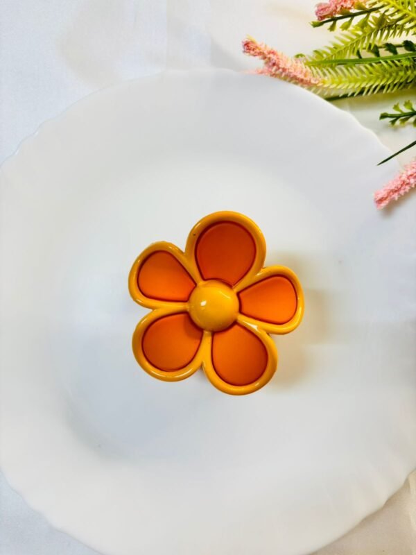 Flower Claw