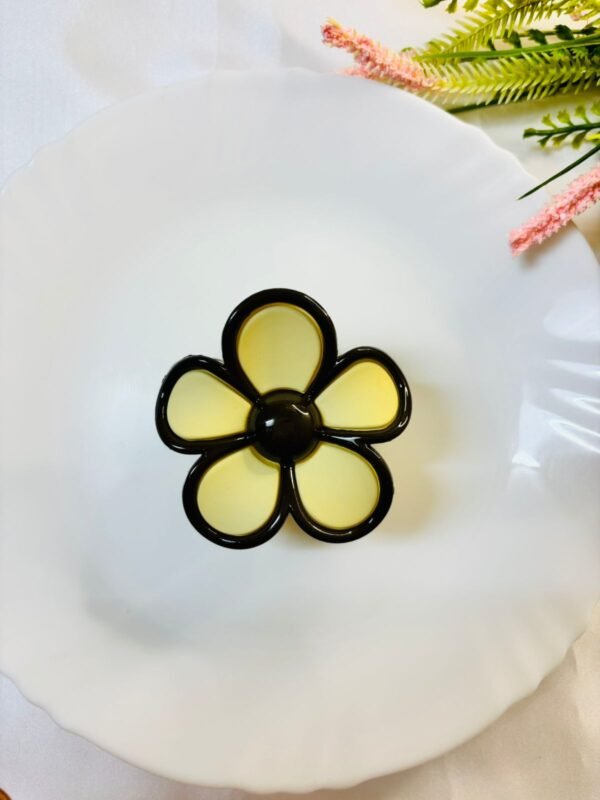 Flower Claw